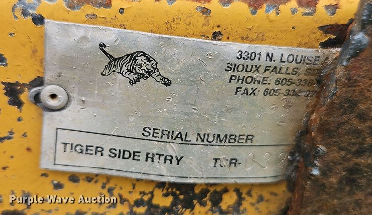 image for item EI8964 (2) Tiger mowers