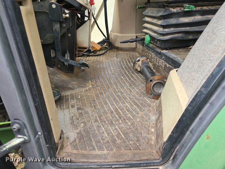 image for item EJ7441 2001 John Deere 6310 tractor