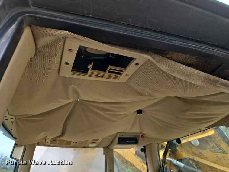 image for item EJ7441 2001 John Deere 6310 tractor