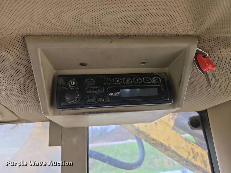 image for item EJ7441 2001 John Deere 6310 tractor