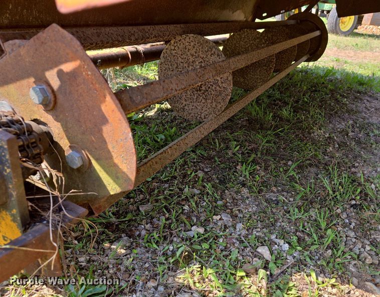 image for item EJ7444 Sweepster TH84P2PM0 pull type sweeper