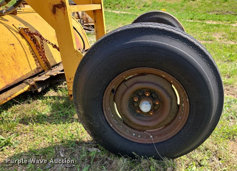 image for item EJ7444 Sweepster TH84P2PM0 pull type sweeper