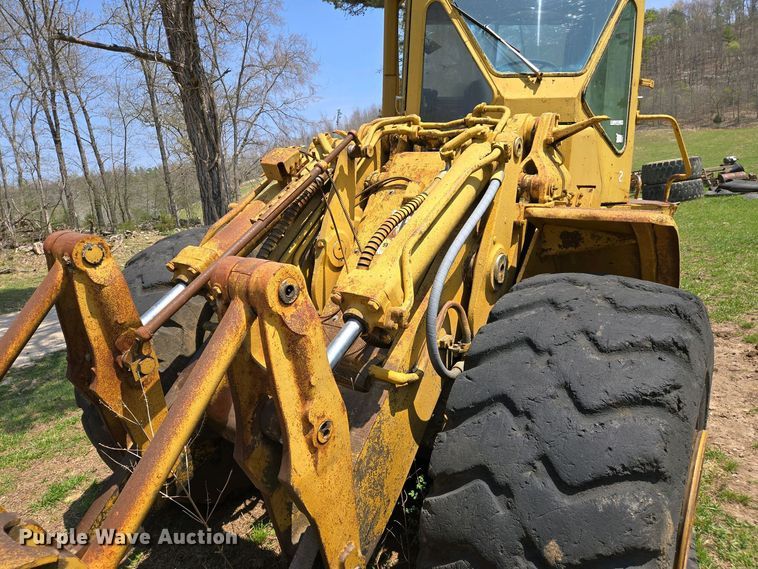 image for item EJ7449 1970 Caterpillar 980B wheel loader