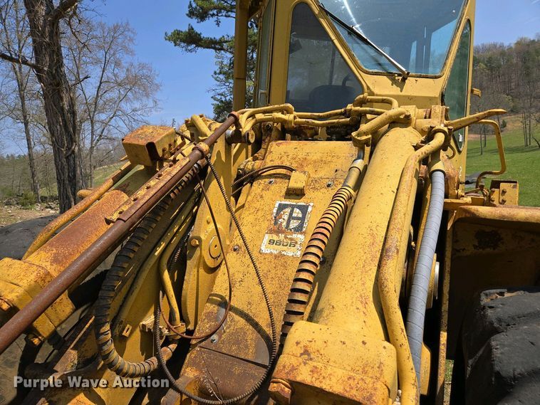 image for item EJ7449 1970 Caterpillar 980B wheel loader