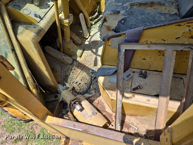 image for item EJ7449 1970 Caterpillar 980B wheel loader