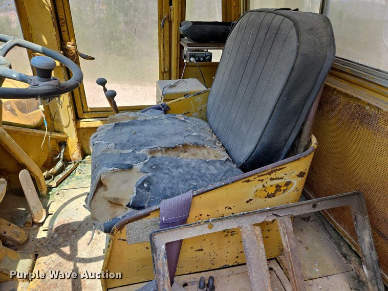 image for item EJ7449 1970 Caterpillar 980B wheel loader