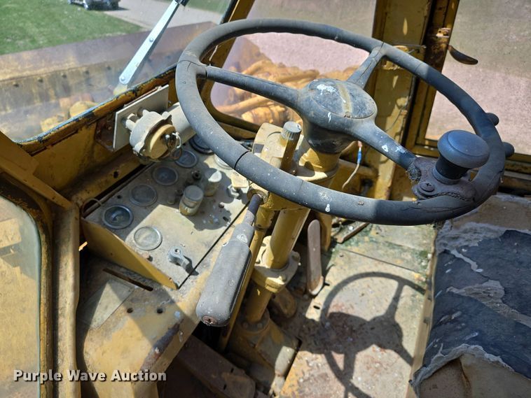 image for item EJ7449 1970 Caterpillar 980B wheel loader