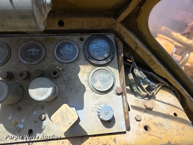 image for item EJ7449 1970 Caterpillar 980B wheel loader