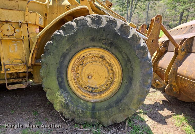 image for item EJ7449 1970 Caterpillar 980B wheel loader