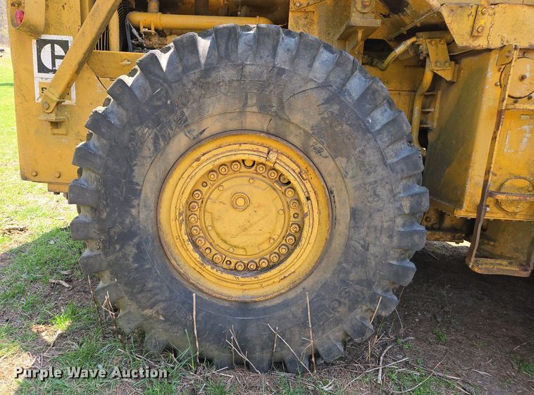 image for item EJ7449 1970 Caterpillar 980B wheel loader