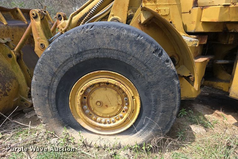 image for item EJ7450 1976 Caterpillar 980B wheel loader