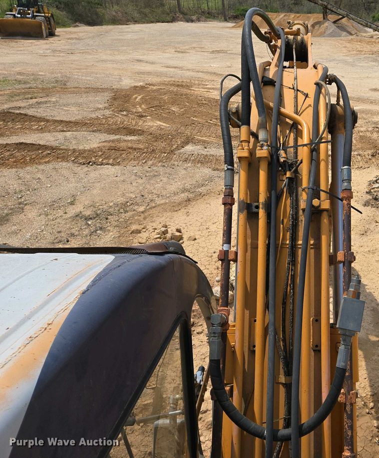 image for item EJ7451 Samsung SE130LC-2  excavator