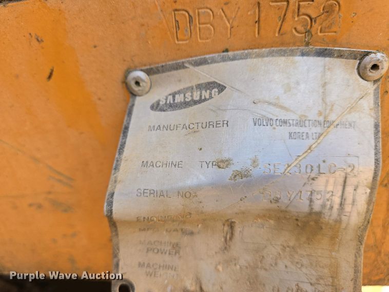 image for item EJ7451 Samsung SE130LC-2  excavator