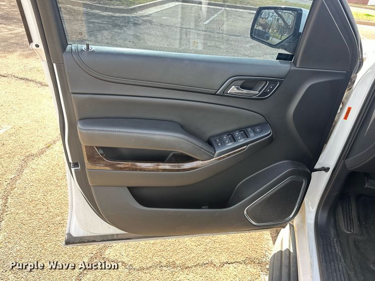 image for item EJ8529 2015 Chevrolet Suburban SUV