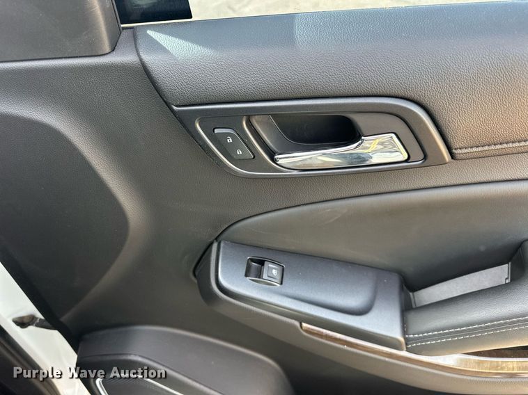 image for item EJ8529 2015 Chevrolet Suburban SUV