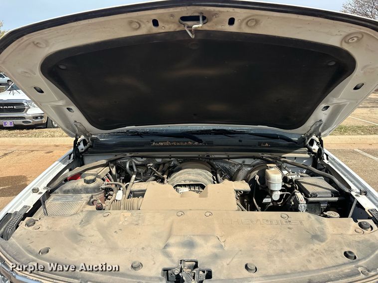 image for item EJ8529 2015 Chevrolet Suburban SUV