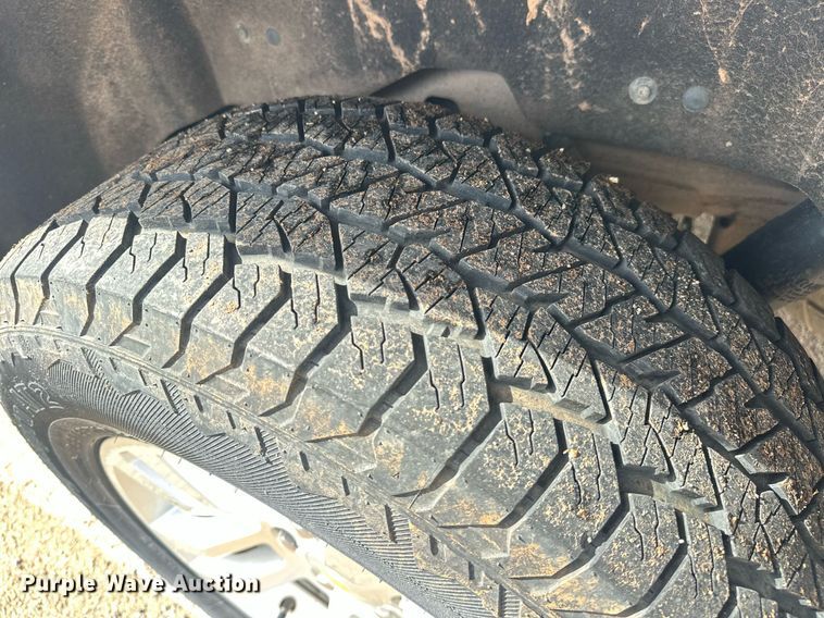 image for item EJ8529 2015 Chevrolet Suburban SUV