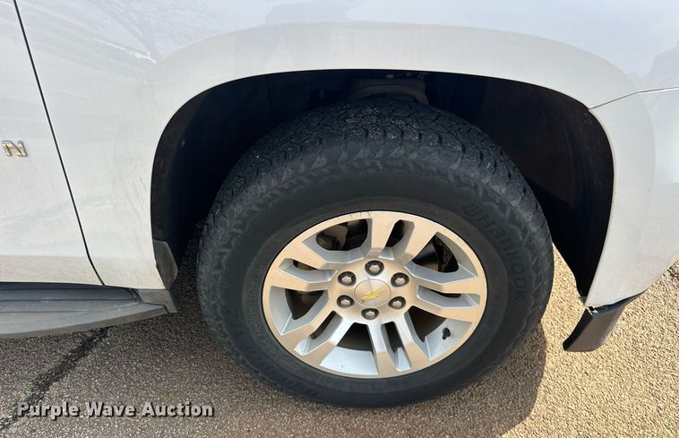 image for item EJ8529 2015 Chevrolet Suburban SUV