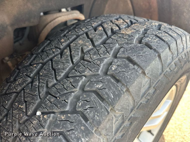 image for item EJ8529 2015 Chevrolet Suburban SUV