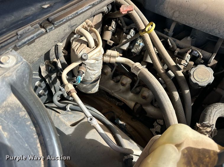 image for item EJ8530 2002 Chevrolet Silverado 1500 Ext. Cab pickup truck