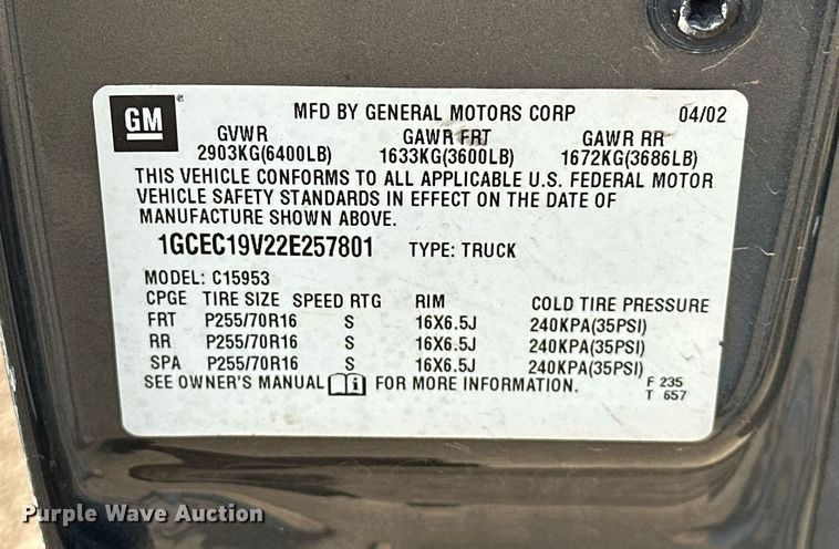 image for item EJ8530 2002 Chevrolet Silverado 1500 Ext. Cab pickup truck