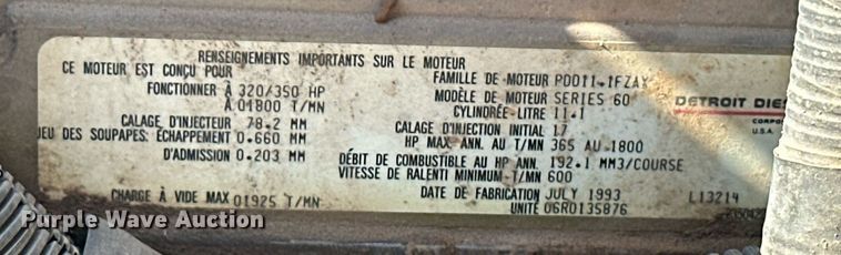 image for item EJ8652 1994 Ford LA9000 winch truck