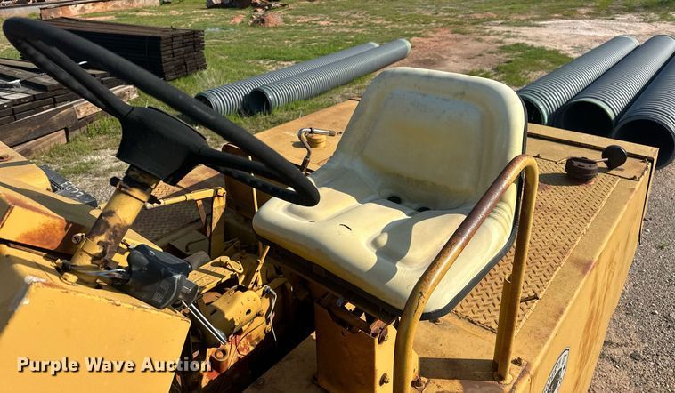 image for item EJ8653 1980 Bros SP3000 pneumatic roller