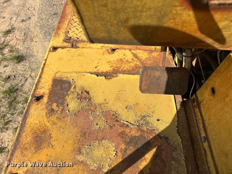 image for item EJ8653 1980 Bros SP3000 pneumatic roller