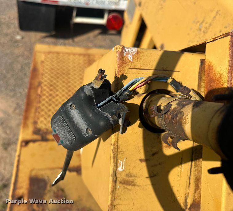 image for item EJ8653 1980 Bros SP3000 pneumatic roller