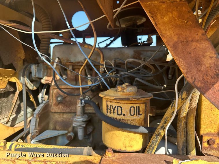 image for item EJ8653 1980 Bros SP3000 pneumatic roller