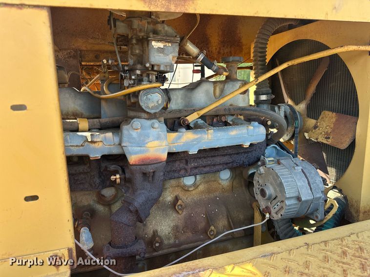 image for item EJ8653 1980 Bros SP3000 pneumatic roller