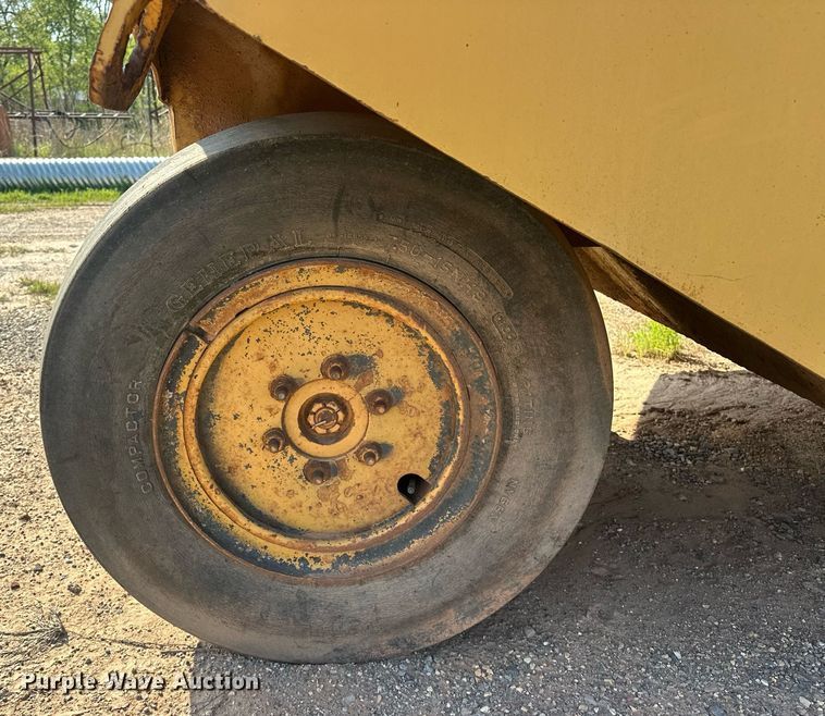 image for item EJ8653 1980 Bros SP3000 pneumatic roller