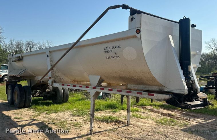 image for item EJ8654 2013 Construction Specialists Trailers HRD 32 end dump trailer