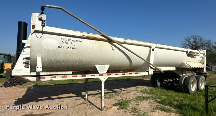 image for item EJ8654 2013 Construction Specialists Trailers HRD 32 end dump trailer