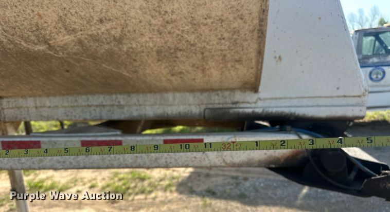 image for item EJ8654 2013 Construction Specialists Trailers HRD 32 end dump trailer