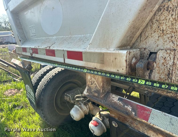 image for item EJ8654 2013 Construction Specialists Trailers HRD 32 end dump trailer