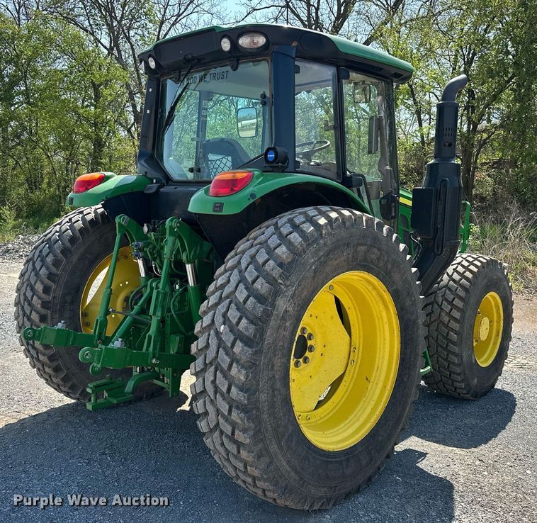 image for item EJ8656 2021 John Deere 6110M MFWD tractor