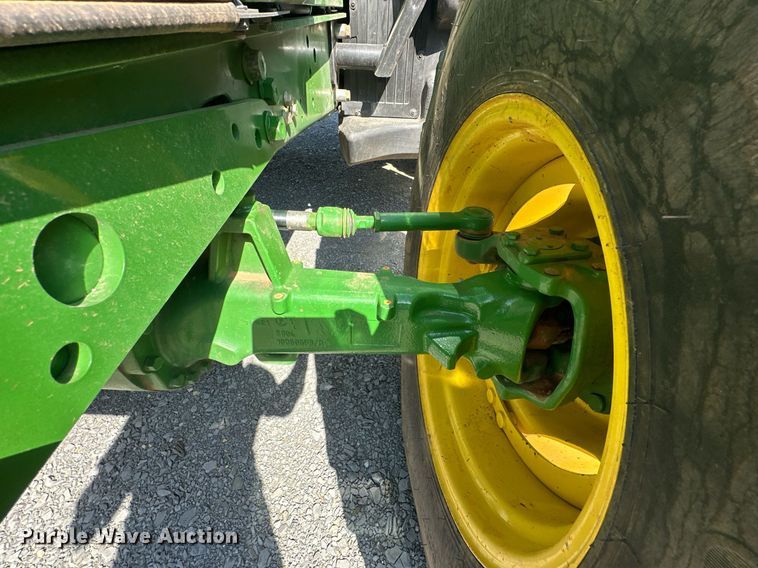 image for item EJ8656 2021 John Deere 6110M MFWD tractor