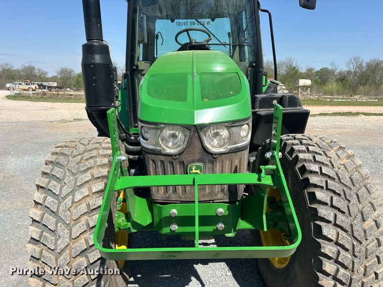 image for item EJ8656 2021 John Deere 6110M MFWD tractor