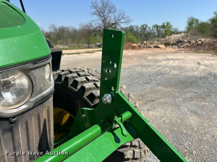 image for item EJ8656 2021 John Deere 6110M MFWD tractor