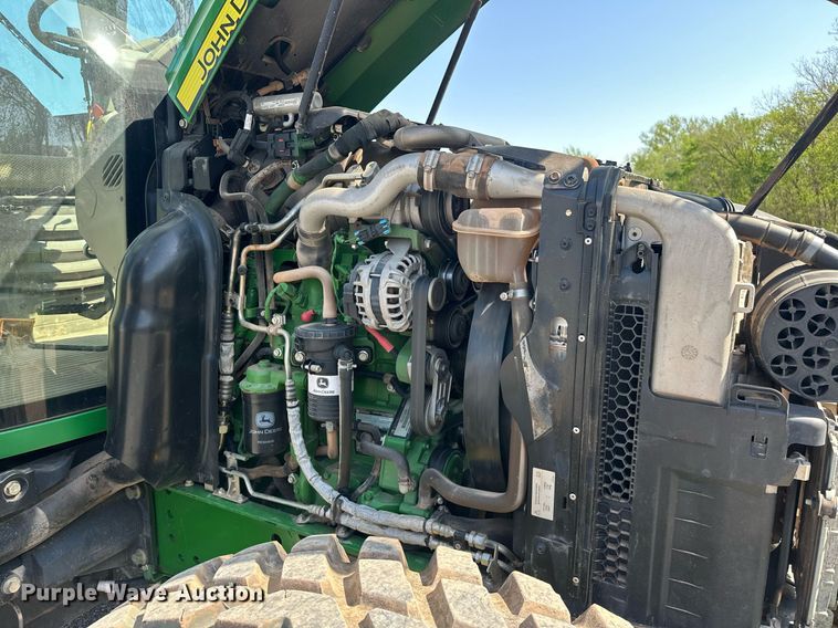 image for item EJ8656 2021 John Deere 6110M MFWD tractor