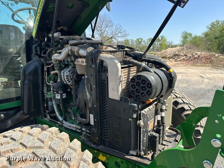 image for item EJ8656 2021 John Deere 6110M MFWD tractor