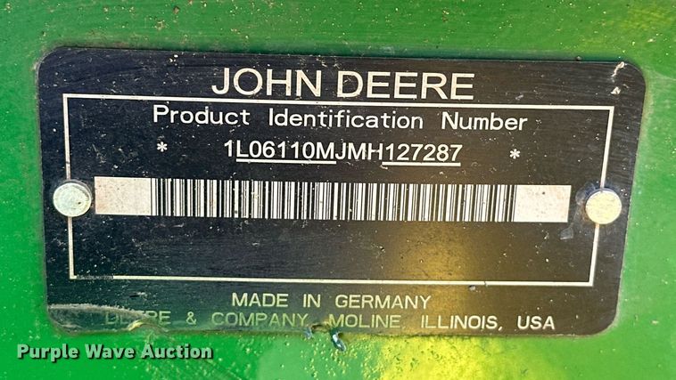 image for item EJ8656 2021 John Deere 6110M MFWD tractor