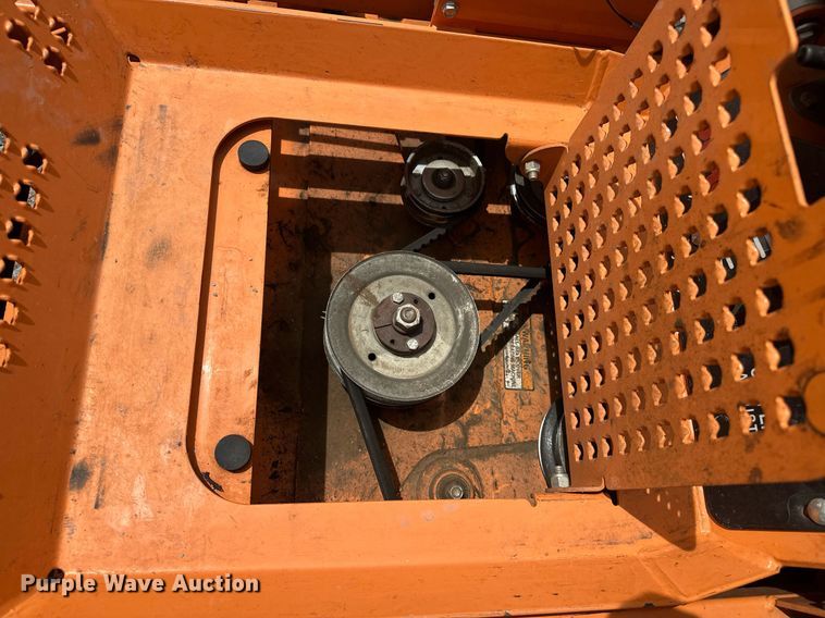 image for item EJ8664 Scag SCZII-61V-31FX ZTR lawn mower