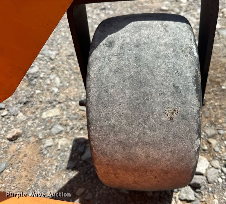 image for item EJ8665 Scag SCZII-61V-31FX ZTR lawn mower