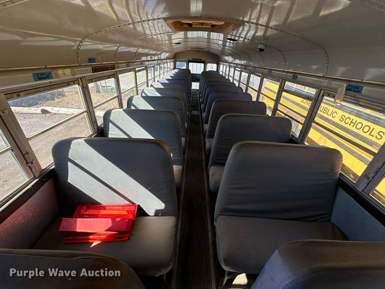 image for item EK0445 1998 International Thomas Built school bus