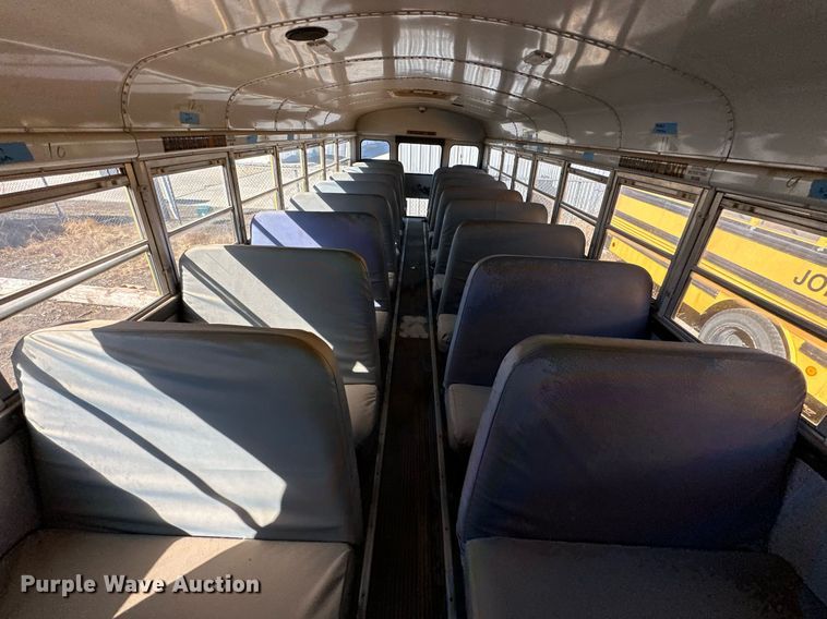 image for item EK0445 1998 International Thomas Built school bus