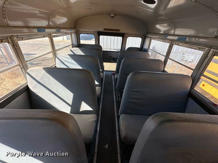 image for item EK0445 1998 International Thomas Built school bus