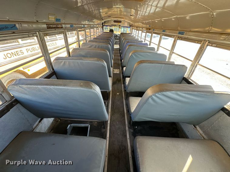 image for item EK0445 1998 International Thomas Built school bus