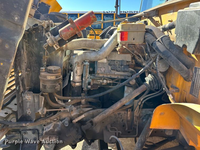 image for item EK0445 1998 International Thomas Built school bus